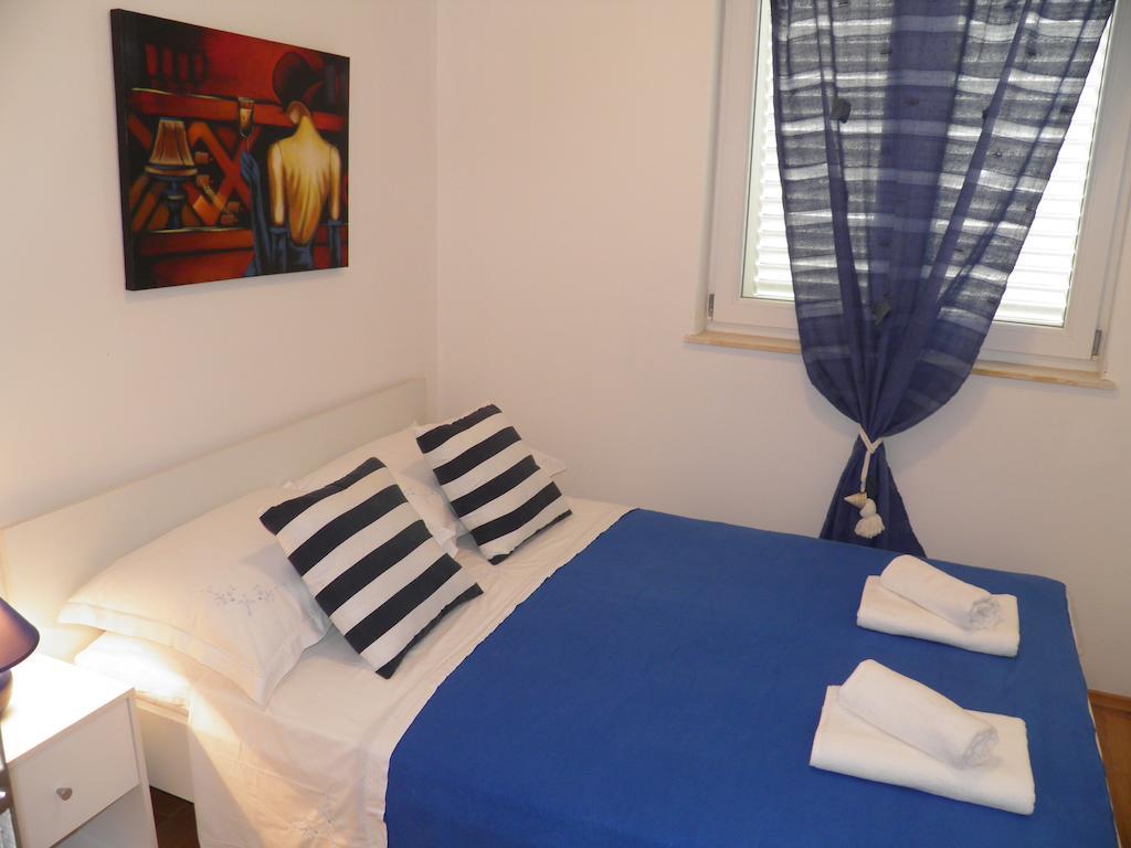 Apartments Perla Dinjiška Quarto foto